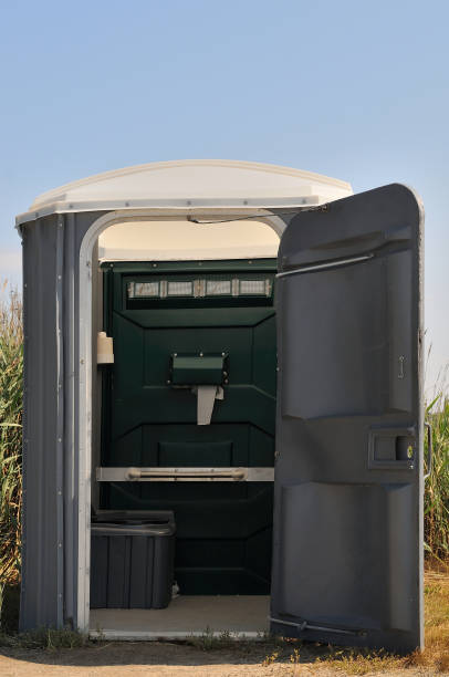 Best Emergency porta potty rental  in Mountlake Terrace, WA